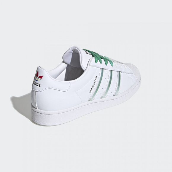 adidas adicolor changeable stripes